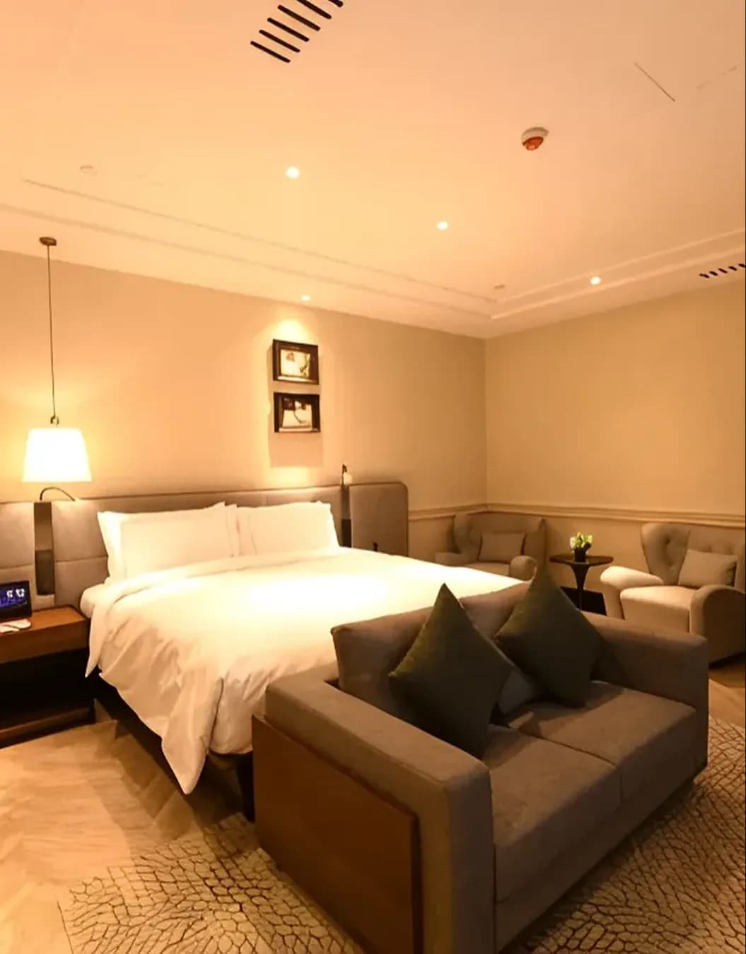 UrCove by Hyatt Beijing International Trade Center Sanlitun photo 2